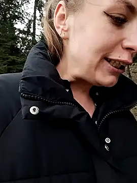 Snapshot of Keli_Jessi chatting on March 22, 2025, 12:46 pm Keli Jessi online show from March 22, 2025, 12:46 pm