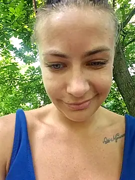 Snapshot of Keli_Jessi chatting on June 17, 2026, 12:50 pm Keli Jessi online show from June 17, 2026, 12:50 pm