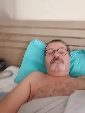 mike9473 online show from November 8, 2025, 9:09 am