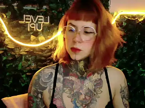 Esdeeath online show from March 31, 2026, 10:54 pm