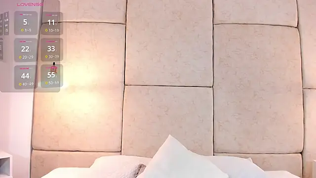 Snapshot of aisha_vs chatting on March 5, 2026, 12:34 pm aisha vs online show from March 5, 2026, 12:34 pm