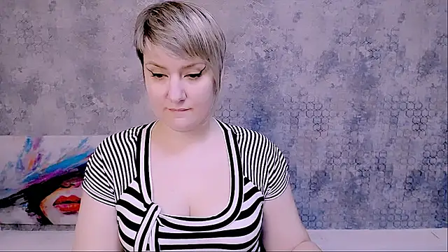 Djullia online show from March 22, 2025, 9:02 am