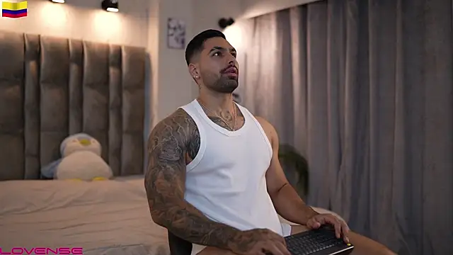 john king29 online show from October 16, 2025, 9:49 pm