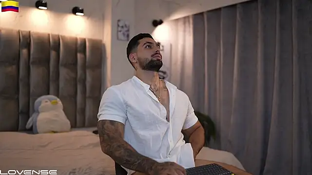 john king29 online show from November 4, 2025, 11:59 pm