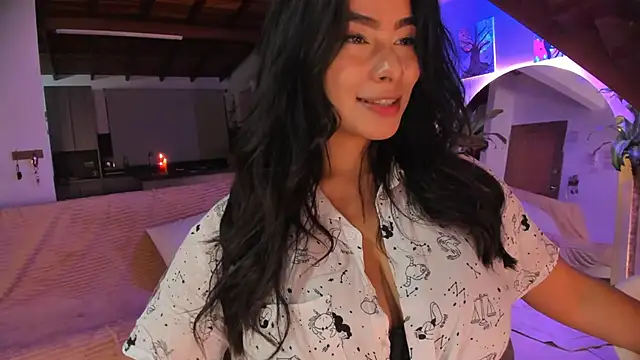 CelesteBreedlove online show from December 18, 2024, 12:10 am