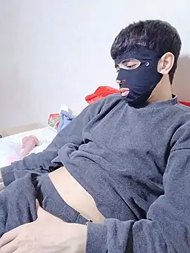 arabqueen online show from March 18, 2026, 9:51 pm