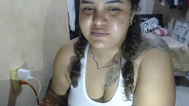 Snapshot of SEXY_SENSUALSARA chatting on May 20, 2026, 5:02 am SEXY SENSUALSARA online show from May 20, 2026, 5:02 am
