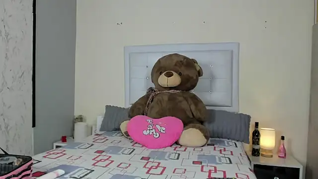 Sofia Blosom online show from September 19, 2025, 10:21 pm