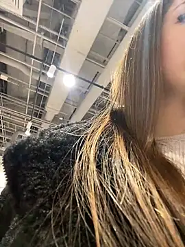 KrisMagnoly online show from January 22, 2025, 5:59 pm