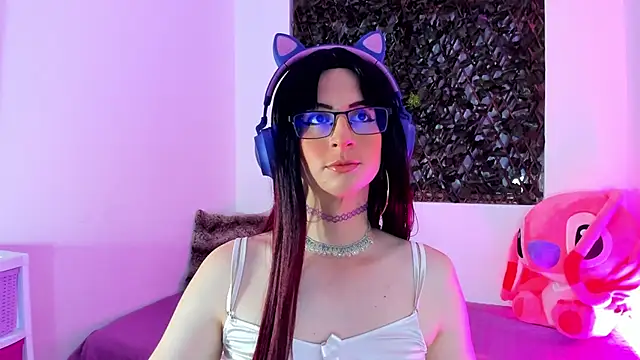 KimberlyJohnsoon online show from March 9, 2025, 9:03 pm