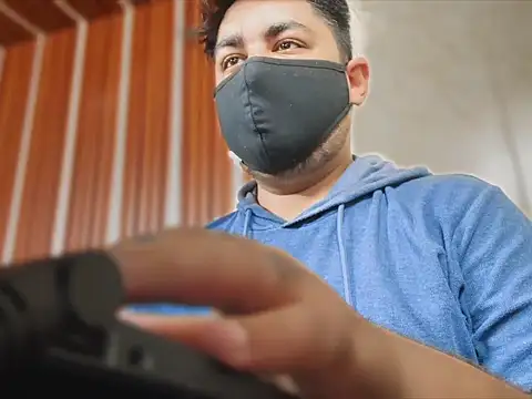 Snapshot of A4h_odin1 chatting on October 2, 2025, 8:10 am A4h odin1 online show from October 2, 2025, 8:10 am