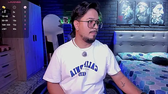 DaviidEvans  online show from March 19, 2026, 2:43 pm