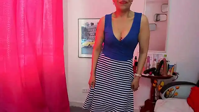 Snapshot of Aries_Mature chatting on March 5, 2025, 2:45 pm Aries Mature online show from March 5, 2025, 2:45 pm