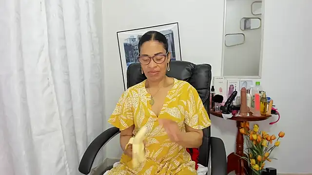 Snapshot of Aries_Mature chatting on March 22, 2025, 11:11 am Aries Mature online show from March 22, 2025, 11:11 am