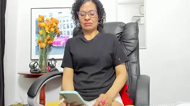 Snapshot of Aries_Mature chatting on September 20, 2025, 6:20 pm Aries Mature online show from September 20, 2025, 6:20 pm