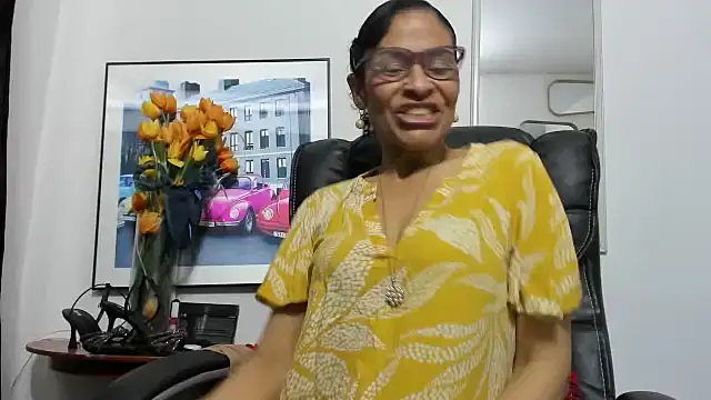 Snapshot of Aries_Mature chatting on October 10, 2025, 4:06 pm Aries Mature online show from October 10, 2025, 4:06 pm