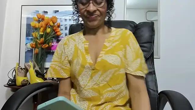 Snapshot of Aries_Mature chatting on November 12, 2025, 3:01 pm Aries Mature online show from November 12, 2025, 3:01 pm