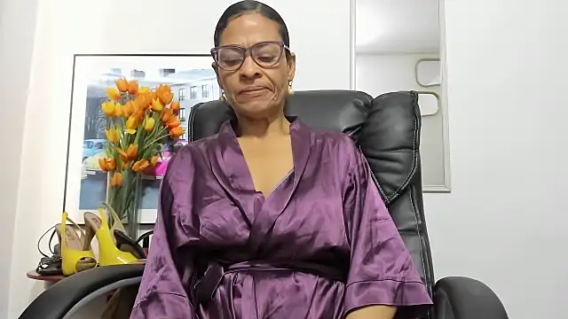 Snapshot of Aries_Mature chatting on November 15, 2025, 1:40 pm Aries Mature online show from November 15, 2025, 1:40 pm