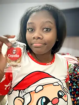 Snapshot of Tayra_Siny chatting on December 23, 2025, 3:15 am Tayra Siny online show from December 23, 2025, 3:15 am