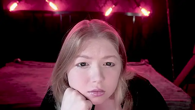 Tinker Belll online show from October 19, 2025, 7:14 pm