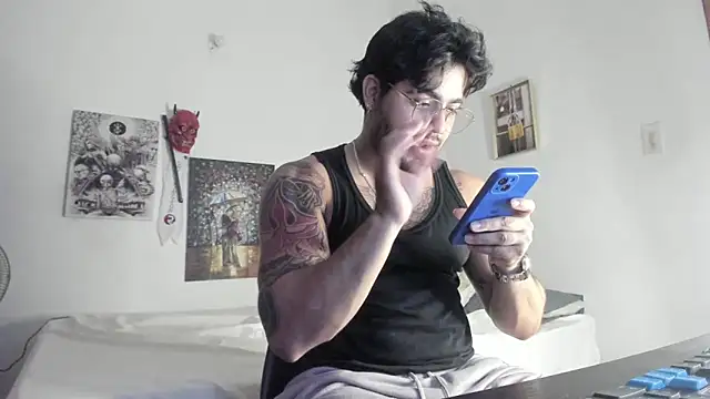 Snapshot of _Coddygold_ chatting on January 5, 2025, 2:17 am  Coddygold  online show from January 5, 2025, 2:17 am