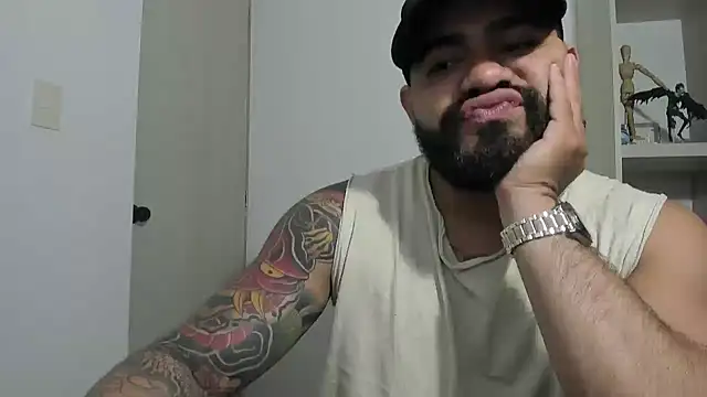 Snapshot of _Coddygold_ chatting on September 23, 2025, 11:35 am  Coddygold  online show from September 23, 2025, 11:35 am