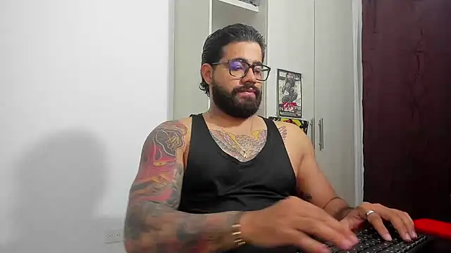 Snapshot of _Coddygold_ chatting on July 15, 2026, 10:42 am Coddygold online show from July 15, 2026, 10:42 am
