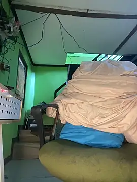 ASIANMISTRESSSS online show from April 1, 2026, 1:28 am