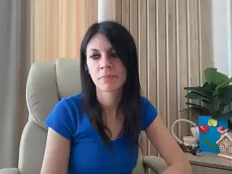 Snapshot of InjaAtHome chatting on June 28, 2026, 4:51 am InjaAtHome online show from June 28, 2026, 4:51 am