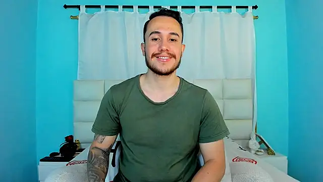 juan  jimenez online show from December 22, 2025, 10:29 pm