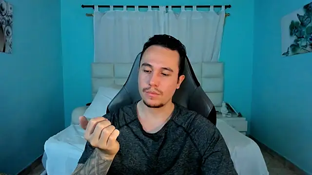 Snapshot of juan__jimenez chatting on March 23, 2026, 10:03 pm juan jimenez online show from March 23, 2026, 10:03 pm