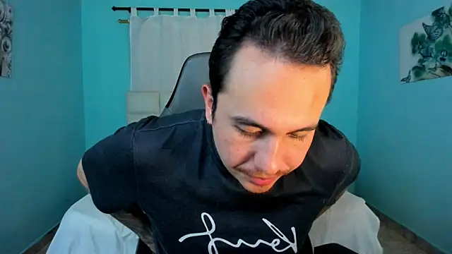 Snapshot of juan__jimenez chatting on April 4, 2026, 9:34 pm juan jimenez online show from April 4, 2026, 9:34 pm