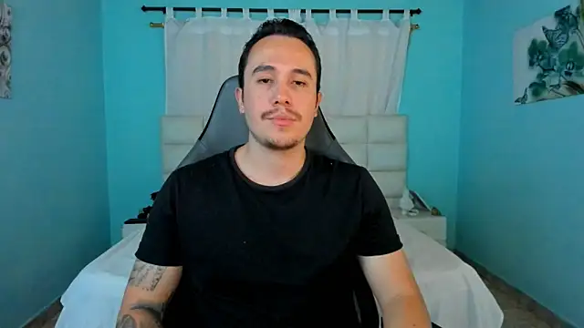 Snapshot of juan__jimenez chatting on April 6, 2026, 9:05 pm juan jimenez online show from April 6, 2026, 9:05 pm