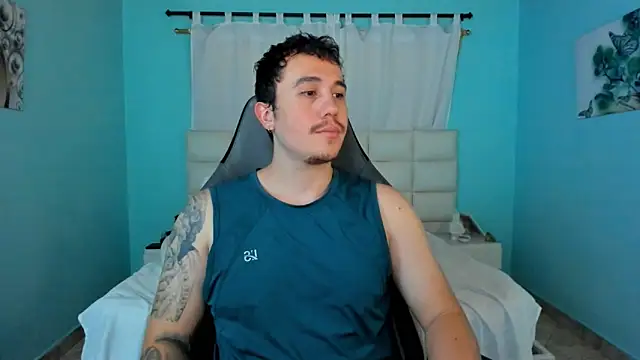 Snapshot of juan__jimenez chatting on April 12, 2026, 9:20 pm juan jimenez online show from April 12, 2026, 9:20 pm