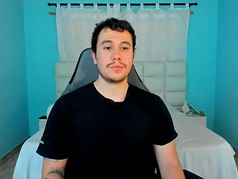juan  jimenez online show from June 8, 2026, 9:26 pm
