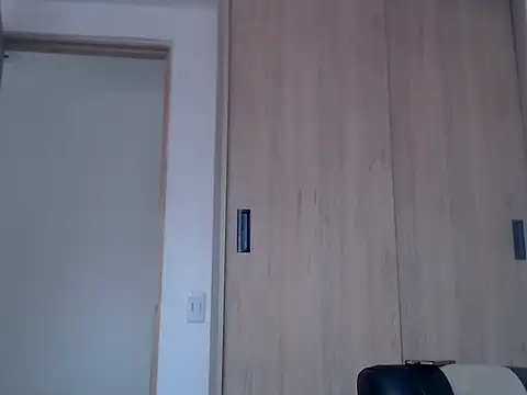 Snapshot of ChrisDamon chatting on September 26, 2025, 2:21 pm ChrisDamon online show from September 26, 2025, 2:21 pm