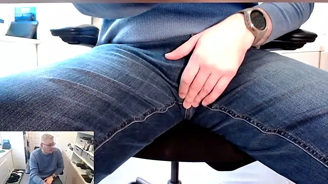 RicRockhard online show from October 25, 2025, 10:12 am