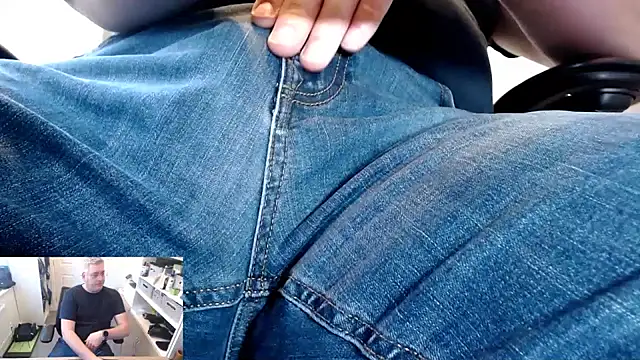 RicRockhard online show from April 8, 2026, 9:42 am