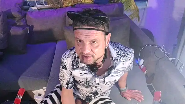 druckfug online show from February 27, 2025, 8:50 am