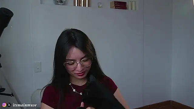 raphttalia  online show from April 7, 2026, 8:42 pm