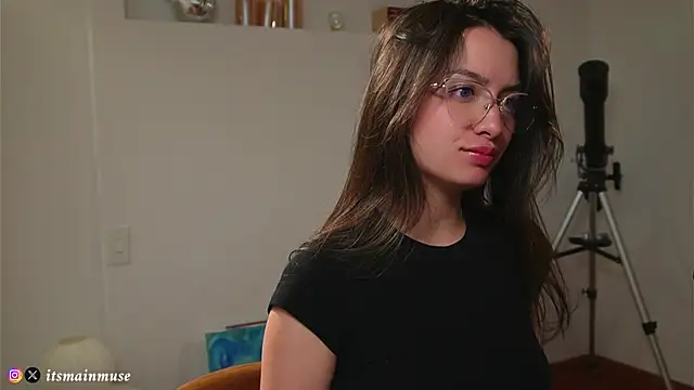 raphttalia  online show from April 25, 2026, 11:02 pm