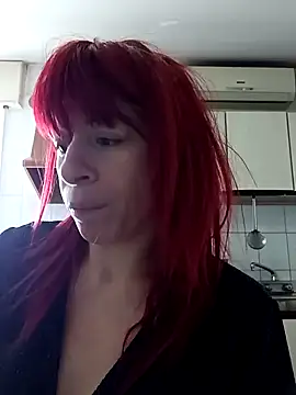 Snapshot of Annarella_Pika chatting on May 8, 2026, 11:37 am Annarella Pika online show from May 8, 2026, 11:37 am