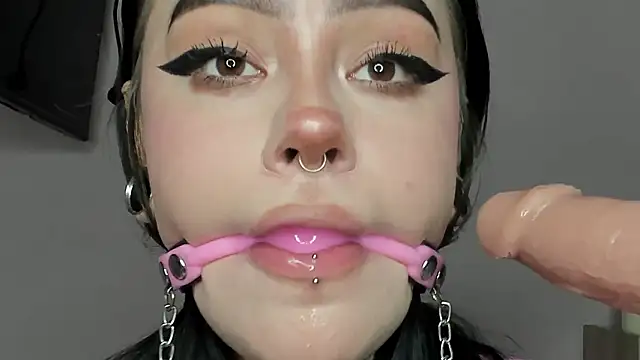 Jas miin online show from February 15, 2026, 2:52 am