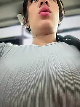   IRIS   online show from February 6, 2025, 8:23 pm