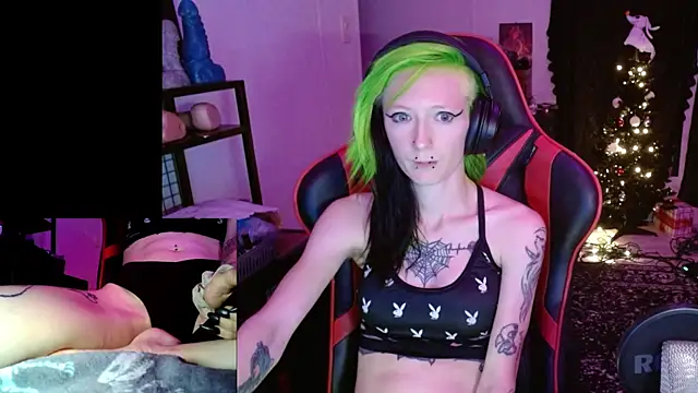 alicewonder09 online show from December 14, 2025, 7:58 am