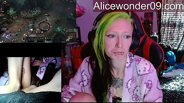 alicewonder09 online show from February 23, 2026, 5:43 pm