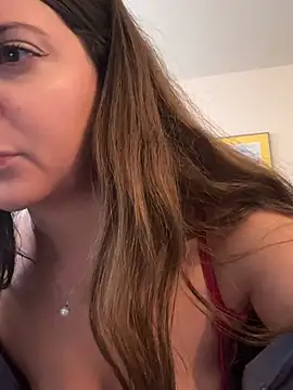 Snapshot of rosexx96 chatting on June 25, 2026, 1:04 pm rosexx96 online show from June 25, 2026, 1:04 pm