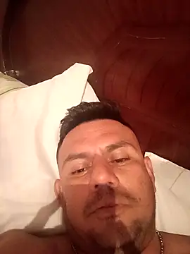 Snapshot of tati8718 chatting on November 13, 2025, 5:56 pm tati8718 online show from November 13, 2025, 5:56 pm