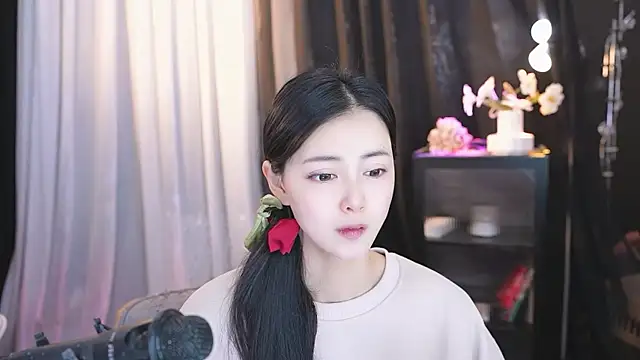 Ocean--Lili online show from March 22, 2025, 2:03 pm