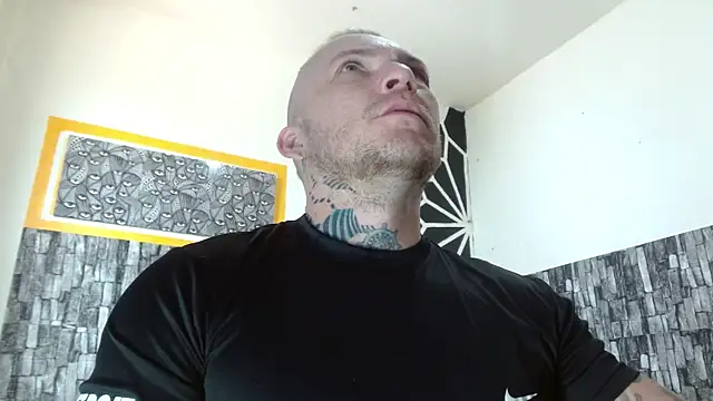 stripnolimits online show from January 7, 2026, 5:26 pm